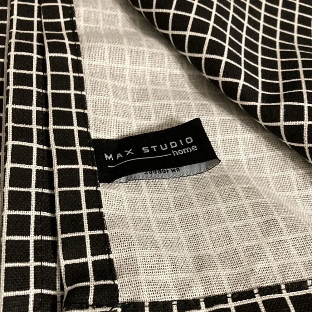 Max Studio nwot max